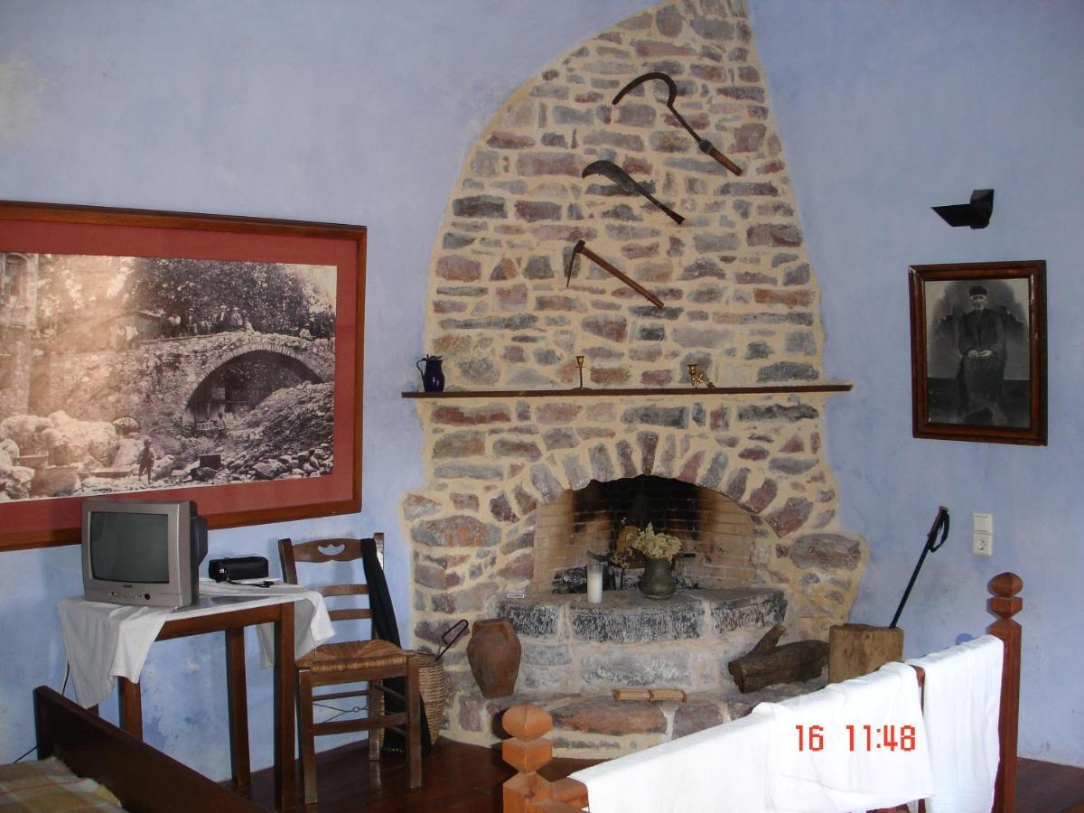 Spilia Apartment Kardamyla Room photo