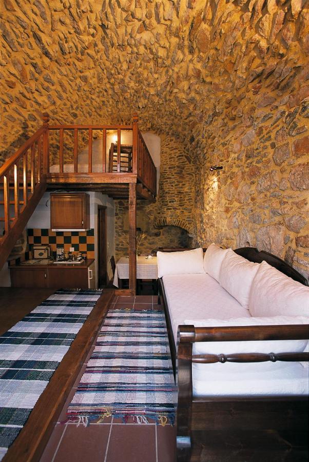 Spilia Apartment Kardamyla Room photo